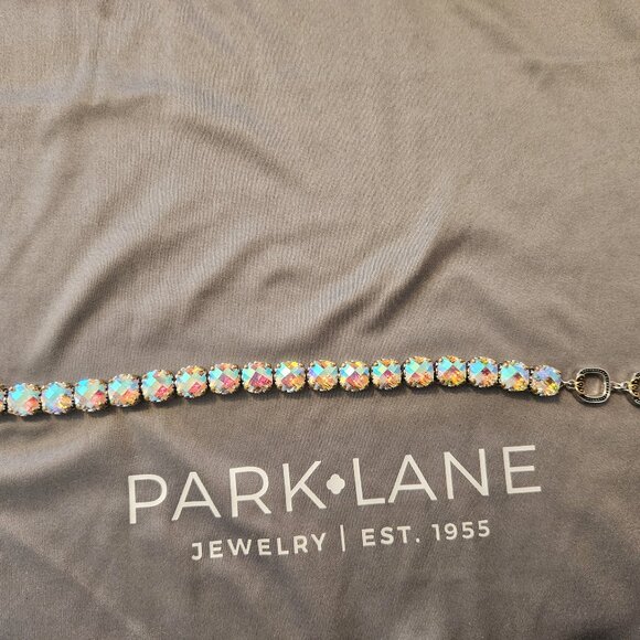 Rare Park Lane  UNICORN Aurora Borealis Gold/Silvertone Crown - Picture 3 of 3